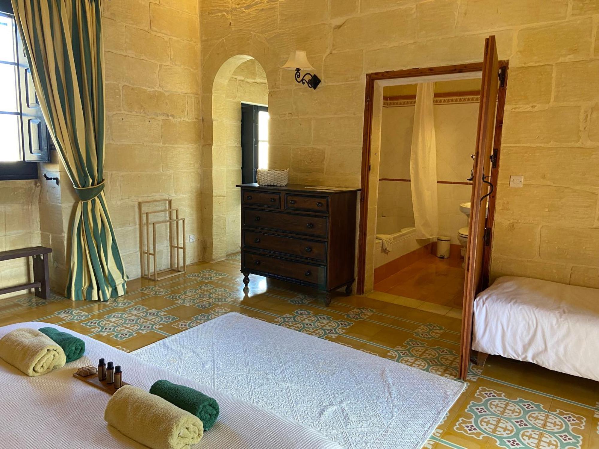 Botanica B&B Шаара Экстерьер фото